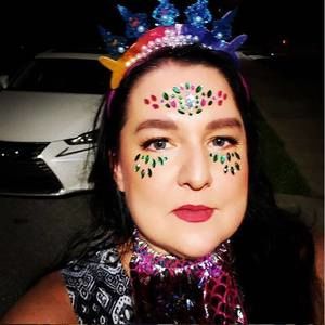 Meet your Posher, Carolyn